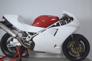 Ducati 851,888 1991-1994  Teile auf Motorrad Ducati 851