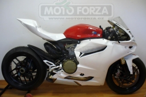 Ducati 1199 Teile Motoforza auf Motorrad