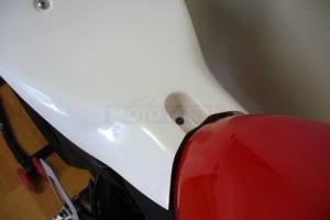Ducati 1199 (1299) Panigale 2012-Höcker racing Moosgummi auf Motorrad