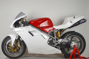 Ducati 748,916,996 Ölwanne racing, auf Motorrad