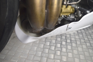 Ducati 996R 998 - Seitenteil Rechts, GFK auf Motorrad