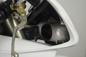 Ducati 996R 998  Teile Motoforza auf Motorrad - original Verkleidungshalter