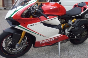 Ducati 899 1199  Teile Motoforza auf Motorrad