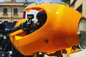 Verkleidung Motoforza auf Motorrad Ducati Paul Smart