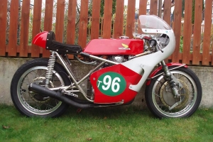 Fairing GRP - Honda 500 Hailwood replika 1965- Aud Motorrad Honda CB 250T