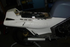 Teile Motoforza auf Motorrad Suzuki RG 500 Gamma 1985-1987