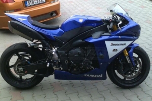 Yamaha YZF R-1 2009-10-14 (RN22) / Teile Motoforza auf Motorrad