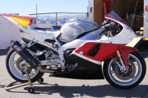 Yamaha YZF R-1  1998-1999  Teile auf Motorrad
