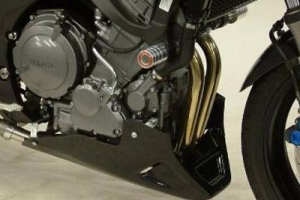 UNI Bugspoiler - Version 1 Auf Motorrad Yamaha TDM 850,900