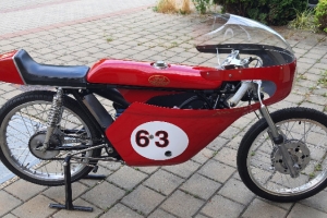 Tatran 50cc 1965 / Verkleidung auf Motorrad Jawa 50 1970