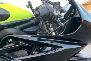 Verkleidungshalter mit Ram Air Kanäle - SET Triumph 675 2013- auf MotorradNEU Triumph Street Triple 765 / Moto 2 edition 2017-2021 Verkleidungshalter, Forza holders - Vorschau auf Motorrad