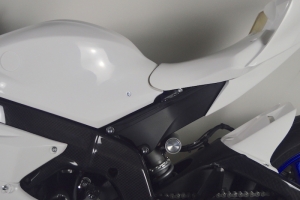 Yamaha YZF R6 2017- Tankabdeckung , GFK fiberglas - Vorschau auf Motorrad