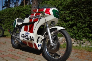 Verkleidung mit Scheinwerfer - SATZ - Yamaha RD400 