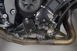 Zündungsdeckel FZ1,FZ8,Fazer  Carbon-kevlar - auf Motorrad