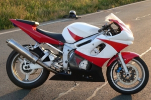 Yamaha YZF R6 1999-2002 Teile Motoforza auf Motorrad
