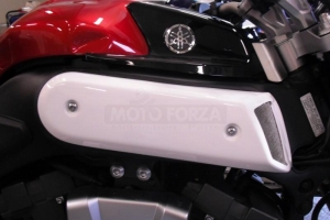 Halterung für Ram air-covers - Paar Yamaha MT-01 2003-2009 - Vorschau auf Motorrad 