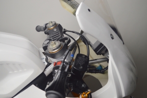 Yamaha YZF R3 2019-  Oberteil racing, Gross, GFK - mit MOTOHOLDERS - Verkleidungshalter